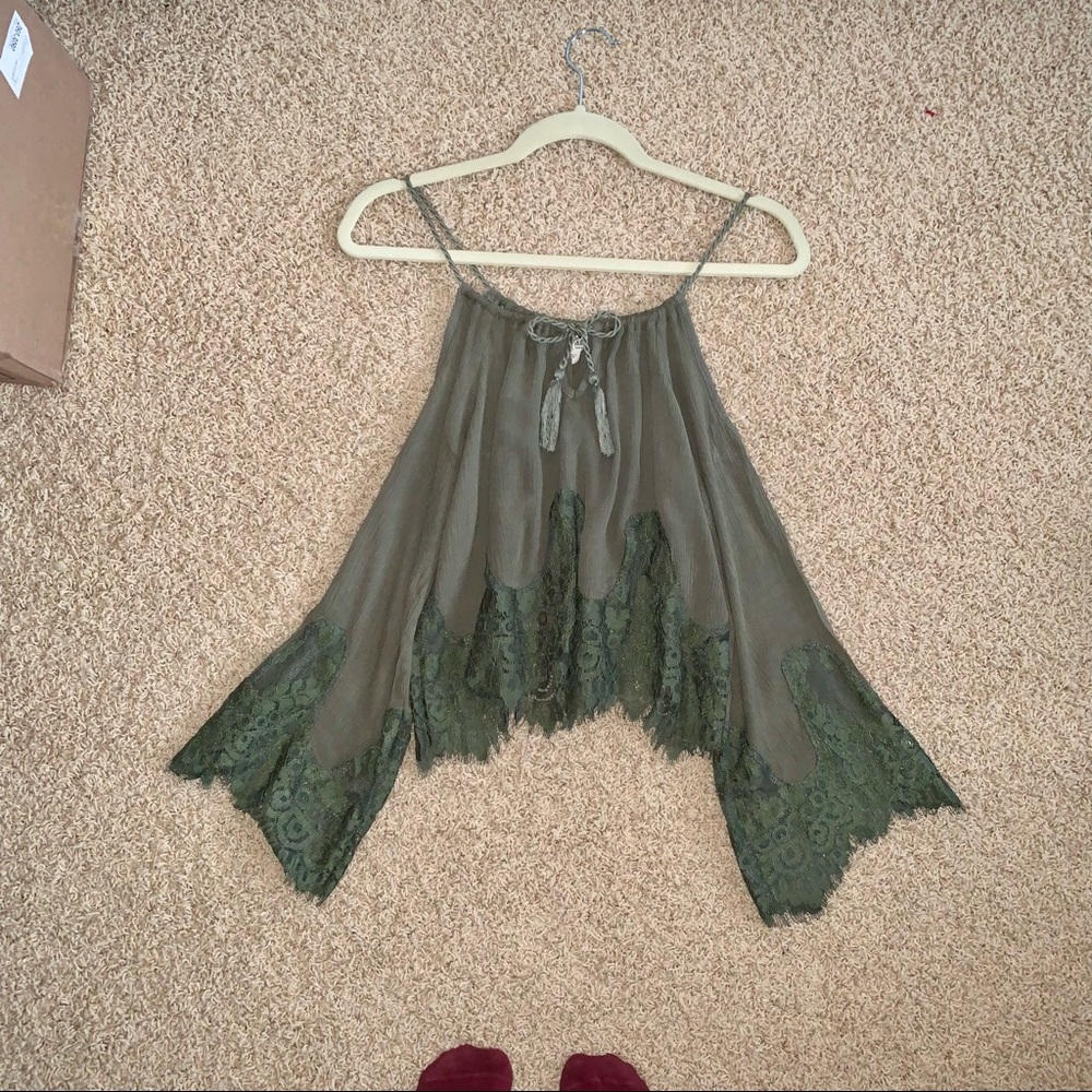 ❌SOLD❌ LA Hearts • Cold Shoulder, Bell-Sleeve Blouse - Picture 1 of 4